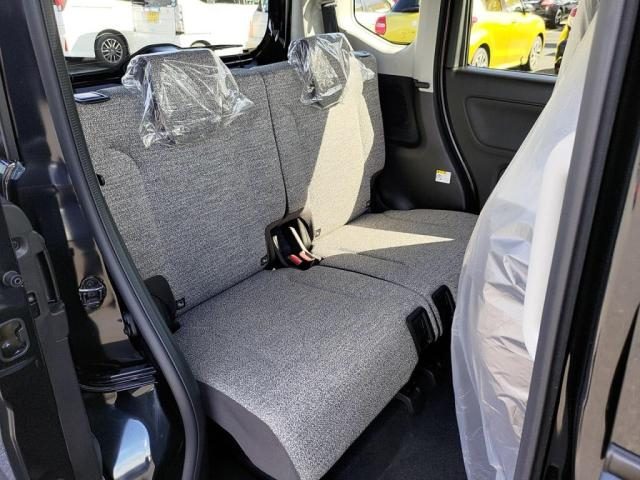 車両画像24