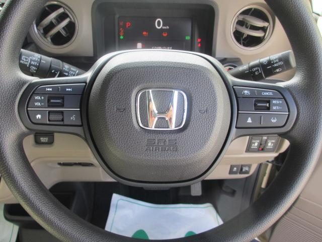 車両画像16