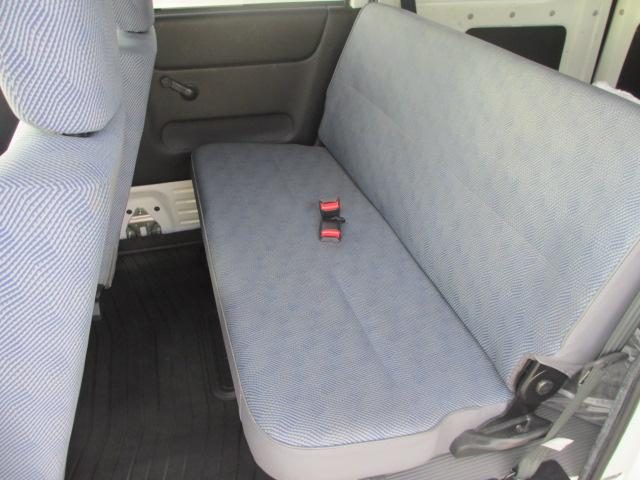 車両画像12