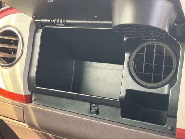 車両画像12