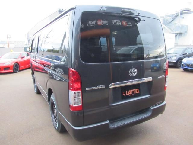 車両画像9