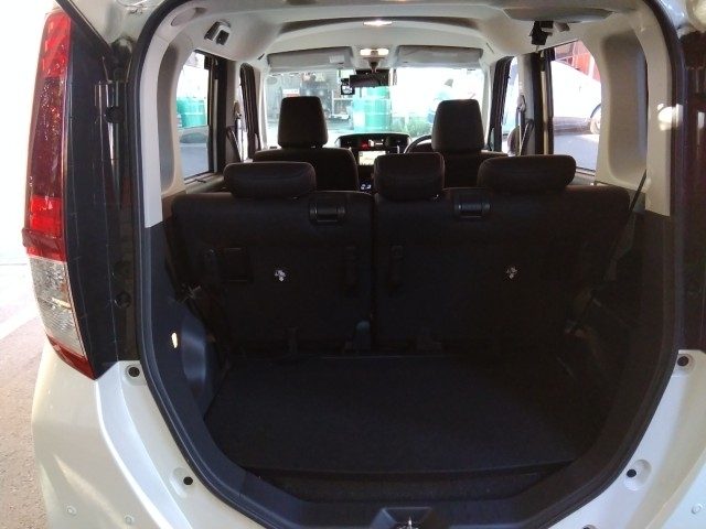 車両画像12