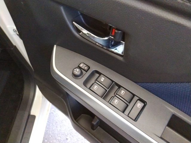 車両画像13