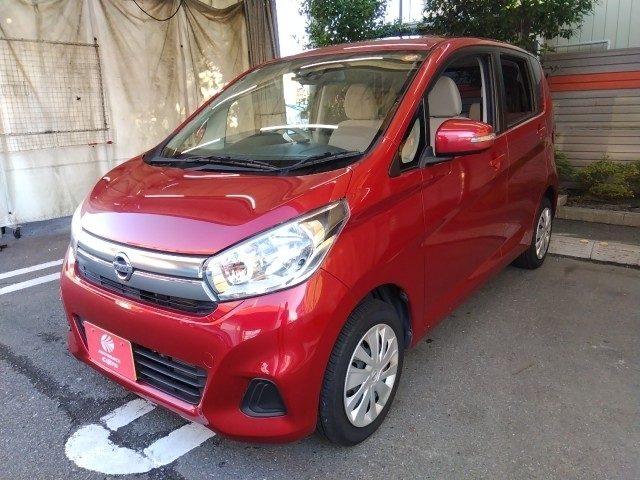 デイズ　６６０　Ｘ　５ドア　ＤＣＶＴ　２ＷＤ　４