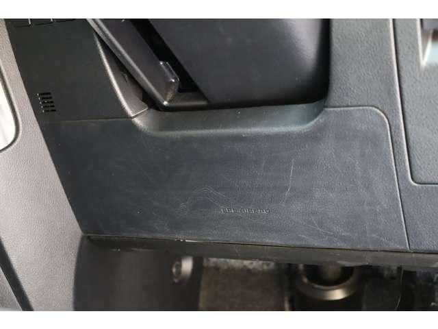 車両画像17