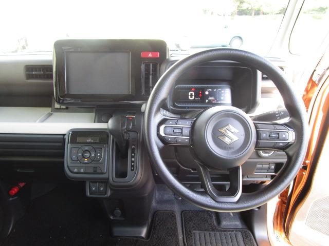 車両画像16