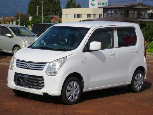 ワゴンＲ　４ＷＤ　ＦＸ－Ｅ　ＣＤ　キーレス　オートＡＣ　