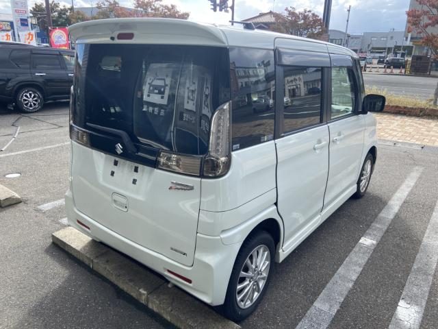車両画像11
