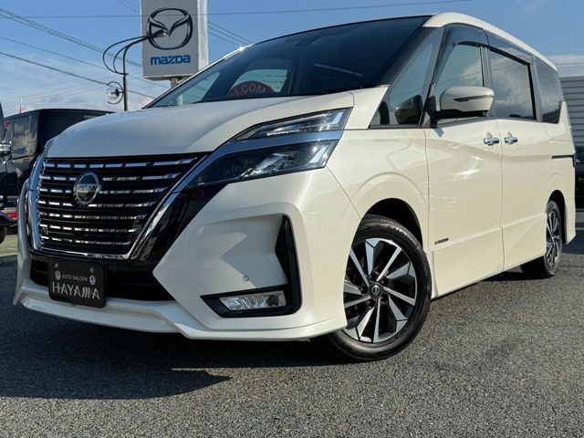 セレナ　２．０　ハイウェイスター　Ｖ　純正１０イ