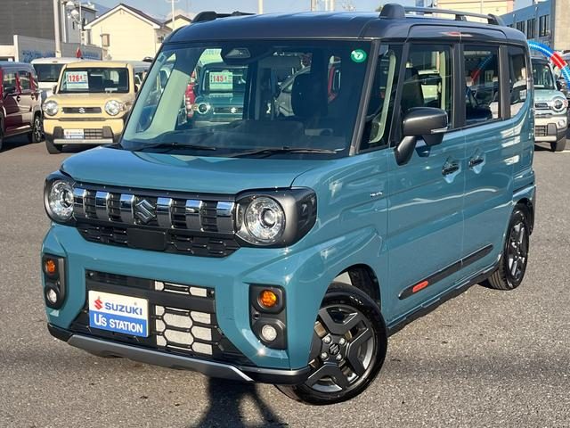 スペーシア　ギア　４ＷＤ　ギア　ＨＹＢＲＩＤ　ＸＺ　４ＷＤ　秋真っ