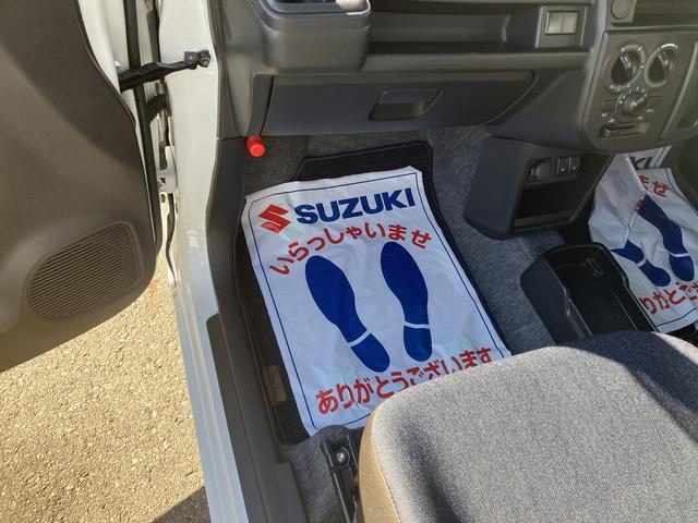 車両画像17