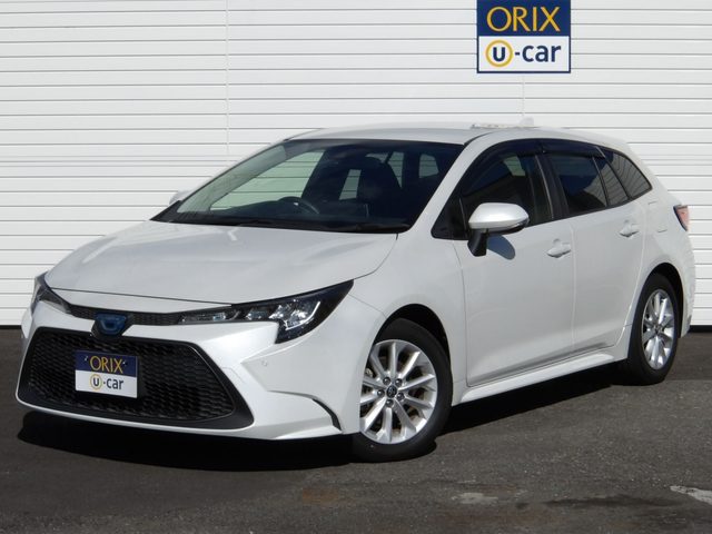 カローラ　ツーリング　ハイブリッド　Ｓ