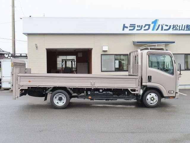 車両画像4