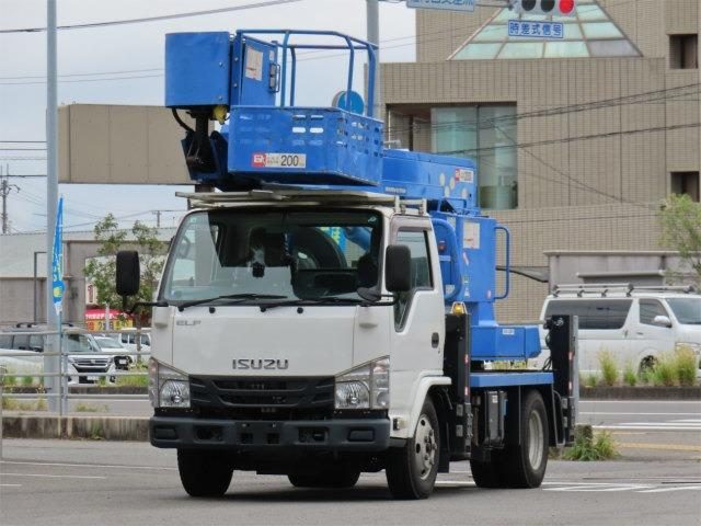 エルフ　１１．９ｍ　高所作業車