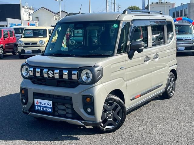 スペーシア　ギア　ギア　ＨＹＢＲＩＤ　ＸＺターボ　秋真っ盛