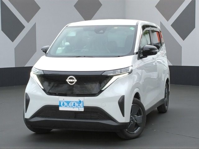 サクラ　Ｘ　ディスプレイオーディオ　ＥＴＣ　メー