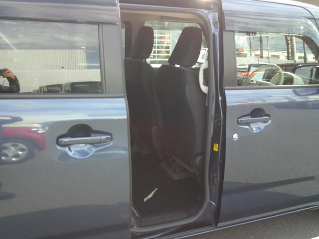 車両画像11