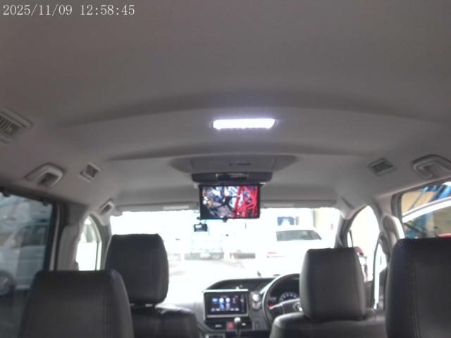 車両画像28