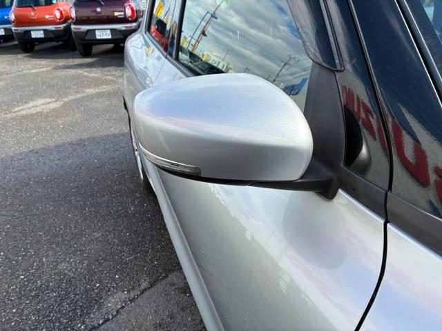 車両画像13