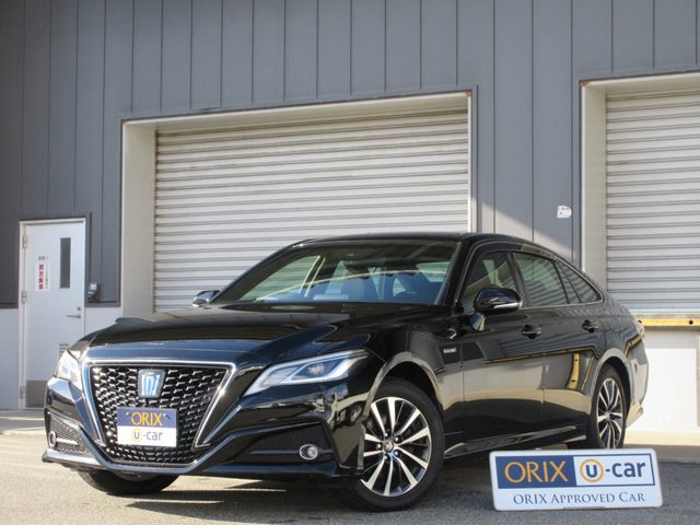 クラウン　セダン　ハイブリッド　４ＷＤ　Ｓ　Ｃパッケージ　Ｆｏｕｒ