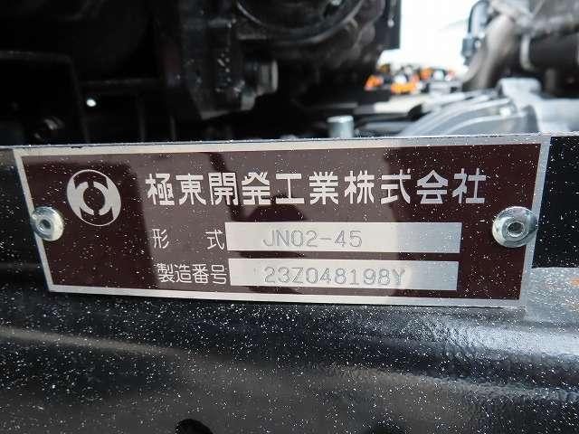 車両画像17