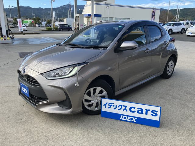 ヤリス　ハイブリッド　Ｇ