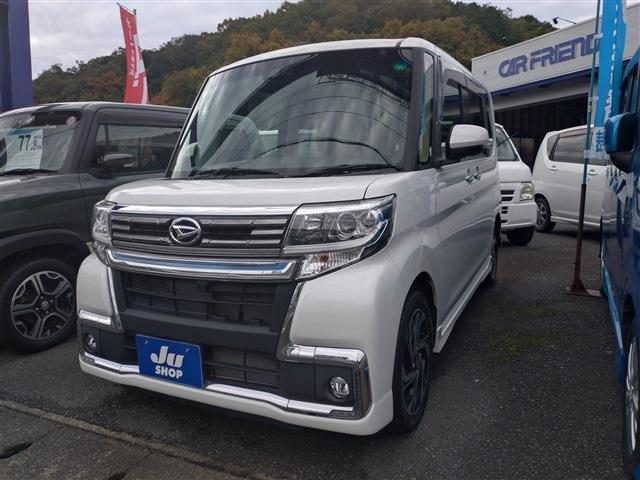 タント　カスタム　４ＷＤ　ＲＳトップエディションＳＡⅢ４ＷＤ