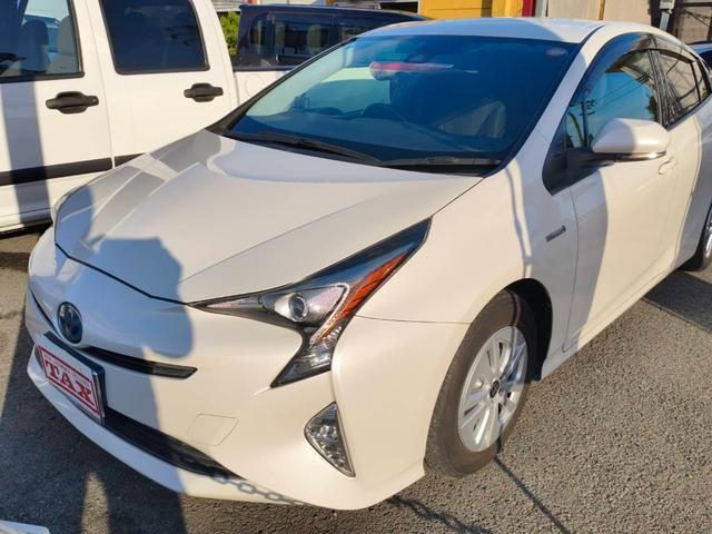 プリウス　Ｓ　ナビＴＶ　Ｂｌｕｅｔｏｏｔｈ　ＤＶＤ