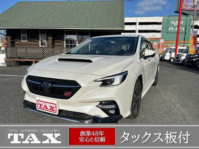 レヴォーグ　２．４　ＳＴＩ　スポーツＲ　４ＷＤ　バッ