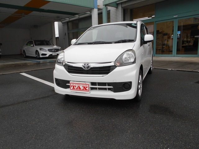 ピクシス　エポック　６６０　Ｘ　ナビ　ＥＴＣ　ホワイト