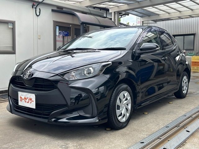 ヤリス　１．０　Ｘ　トヨタセーフティーセンス　Ｅ