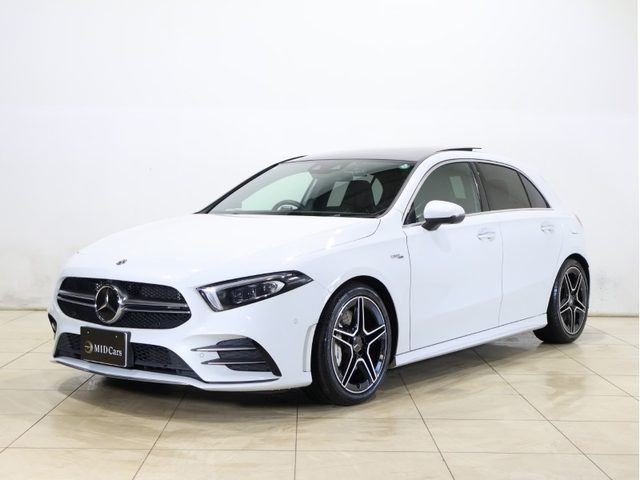 メルセデスＡＭＧ　Ａクラス　Ａ３５　４マチック