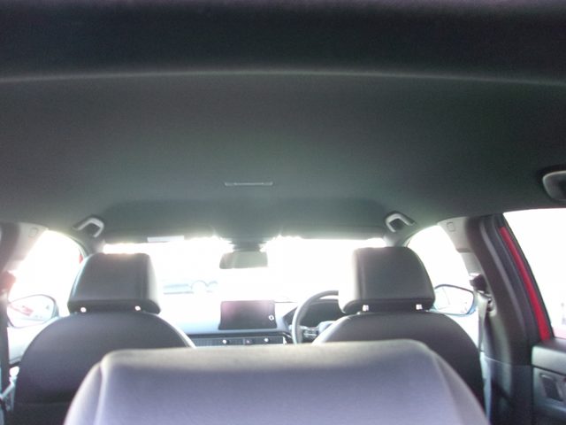 車両画像16