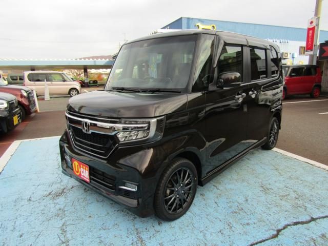 Ｎ　ＢＯＸ　カスタム　４ＷＤ　Ｇ　Ｌターボ　ホンダセンシング