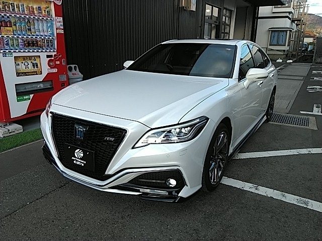 クラウン　セダン　ハイブリッド　４ＷＤ　ＨＹＢＲＩＤ　２．５　ＲＳ　Ａｄｖａｎｃ