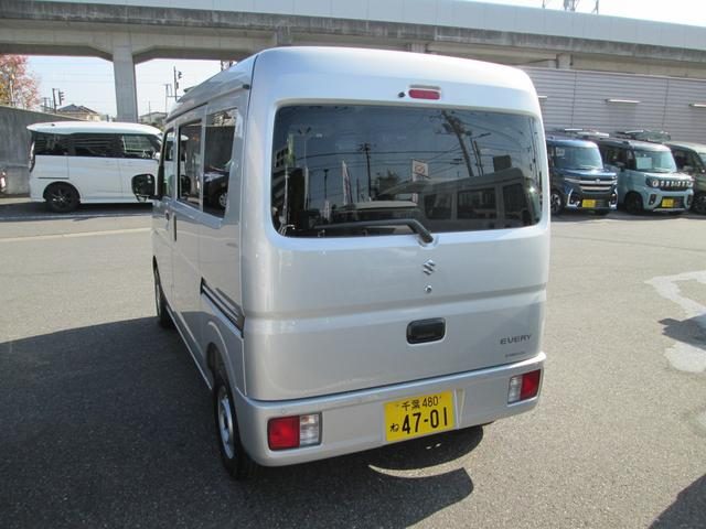 車両画像17