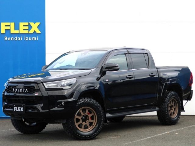 ハイラックス　４ＷＤ　４ドア２．４Ｚ　ＧＲスポーツディーゼルタ