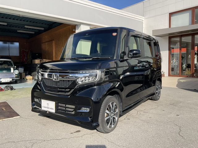 Ｎ　ＢＯＸ　カスタム　４ＷＤ　Ｇ　ＥＸ　ホンダセンシング