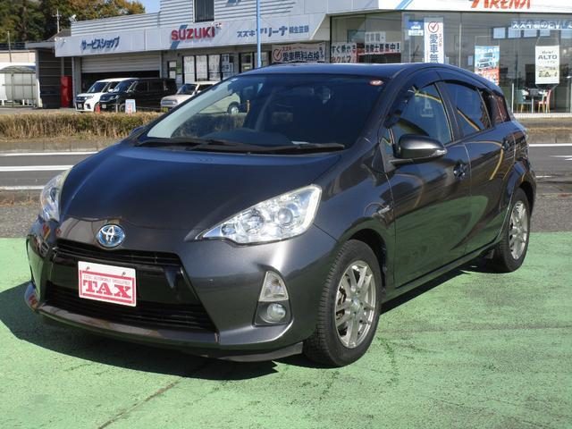 アクア　Ｓ　ワンオーナー　禁煙車　社外メモリーナ