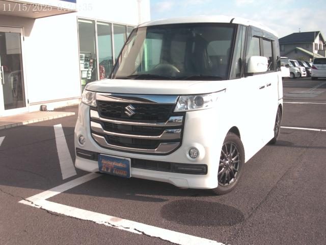 スペーシア　カスタムＺ　４ＷＤ　ターボ