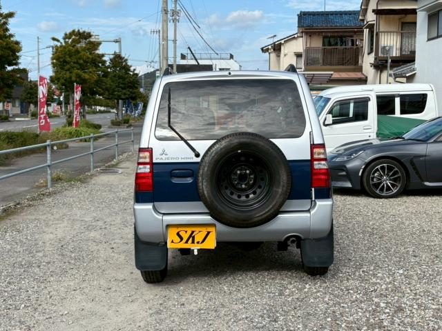 車両画像23