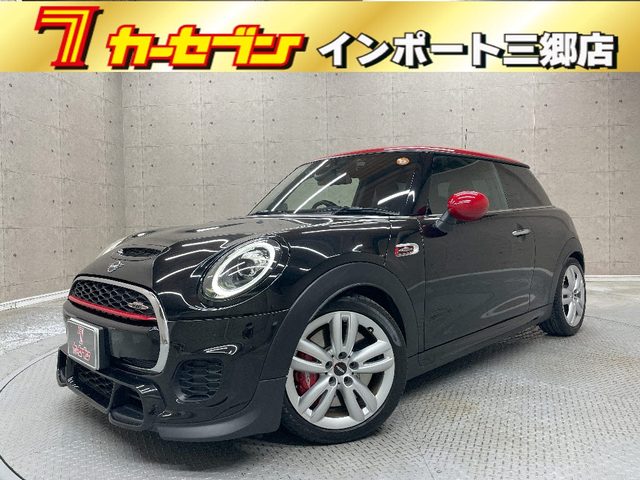 ミニ　ジョンクーパーワークス