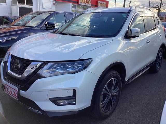 エクストレイル　４ＷＤ　２０Ｘｉ　車輛評価４．５点／純正９インチ