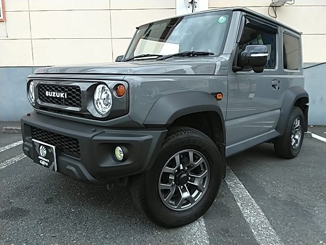 ジムニーシエラ　１５００　ＪＣ　３ドア　４ＦＡＴ　４ＷＤ