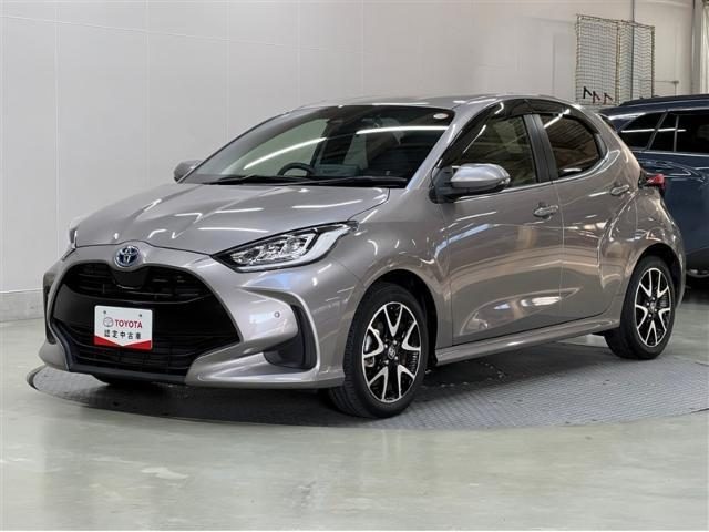 ヤリス　ハイブリッド　Ｚ