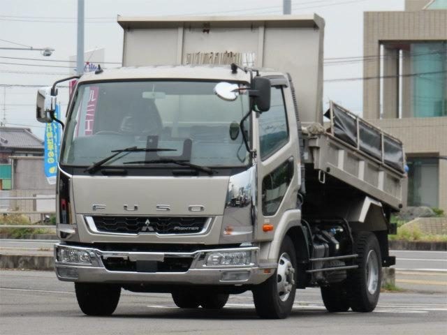 ファイター　３．３５ｔ　ダンプ
