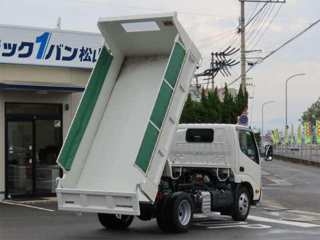 車両画像8