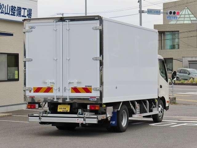 車両画像2