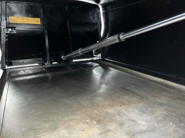 車両画像15