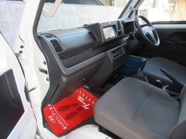 車両画像11